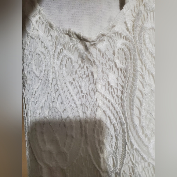 Xl layered lace tank - Picture 5 of 8